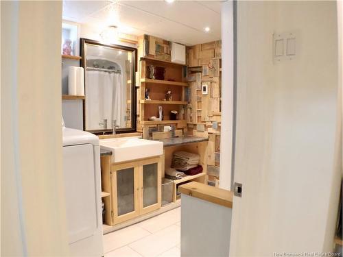 32 Connaught Ave, Moncton, NB 