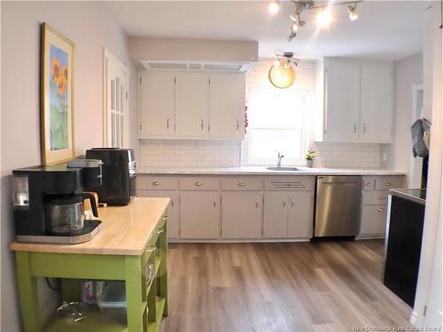 32 Connaught Ave, Moncton, NB 