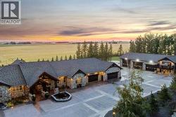 32244 Hwy 2A  Rural Mountain View County, AB T4H 1M8