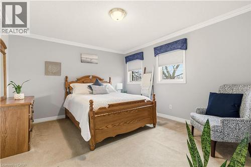 5205 Brada Crescent, Burlington, ON - Indoor Photo Showing Bedroom