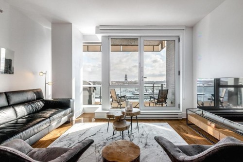 Living Room - 611-901 Rue De La Commune E., Montréal (Ville-Marie), QC - Indoor Photo Showing Living Room