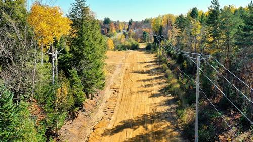 Autre - Place Du Bison, Sainte-Julienne, QC 