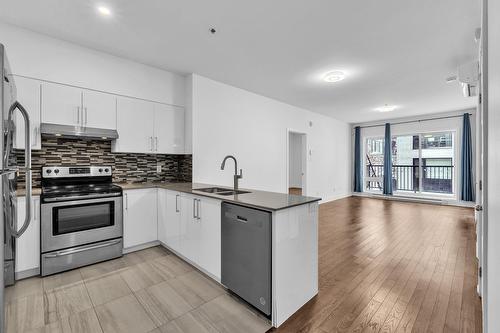 205-191 Av. Brock S.  Montréal-Ouest, QC H4X 2E7