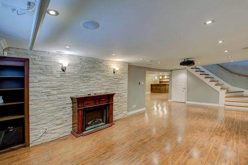 Sous-sol - 26 White Pine Drive, Beaconsfield, QC - Indoor With Fireplace