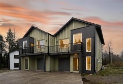 A-122 Plante Cres  Lake Cowichan, BC V0R 2G0