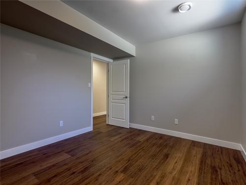 118-1675 Penticton Avenue, Penticton, BC - Indoor Photo Showing Other Room