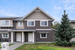 301-1675 Crescent View Dr  Nanaimo, BC V9S 0A8