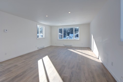 Living Room - 45 Rue Des Pionniers, Saint-Côme, QC - Indoor