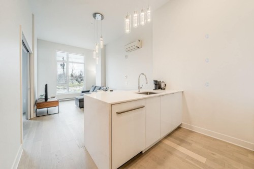 Kitchen - 101-3000 Boul. Thimens, Montréal (Saint-Laurent), QC - Indoor