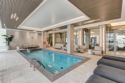 Pool - 101-3000 Boul. Thimens, Montréal (Saint-Laurent), QC - Indoor Photo Showing Other Room With In Ground Pool