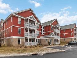 334 88 Moirs Mill Road  Bedford, NS B4A 3Y2