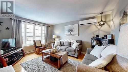 49 Dawsons Run, Conception Bay South, NL - Indoor Photo Showing Living Room