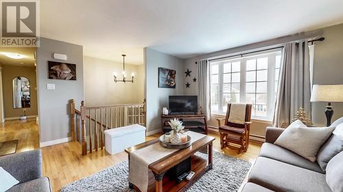 49 Dawsons Run, Conception Bay South, NL - Indoor Photo Showing Living Room