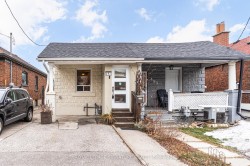 493 Jane Street  Toronto, ON M6S 4A1