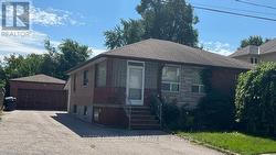 35 VERWOOD AVENUE  Toronto, ON M3H 2K6