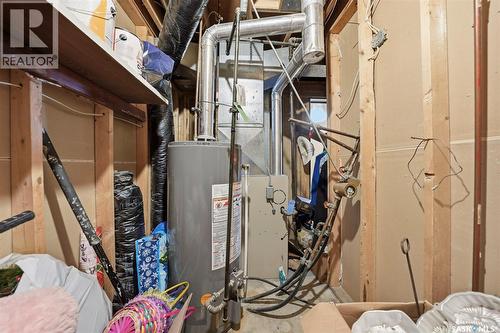 110 1St Avenue S, Hepburn, SK - Indoor