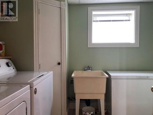 70 Newtown Road, Long Harbour, NL - Indoor Photo Showing Laundry Room