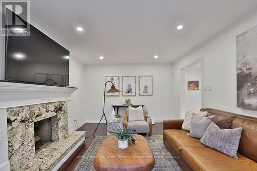 1863 Friar Tuck Court, Mississauga, ON - Indoor Photo Showing Living Room With Fireplace
