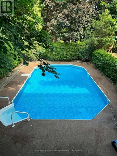1863 Friar Tuck Court, Mississauga, ON - Outdoor With In Ground Pool With Backyard