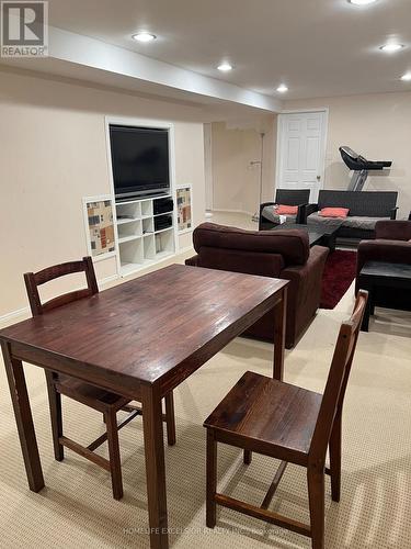 3408 Water Lily Court, Mississauga, ON - Indoor