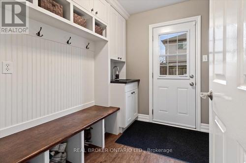 3182 Tania Crescent, Burlington, ON - Indoor Photo Showing Other Room