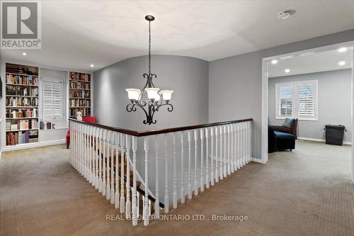 3182 Tania Crescent, Burlington, ON - Indoor Photo Showing Other Room