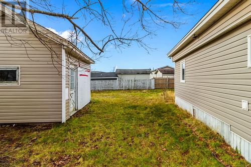 21 Evergreen Drive, Paradise, NL - Outdoor With Exterior