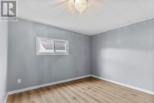 21 Evergreen Drive, Paradise, NL - Indoor Photo Showing Other Room