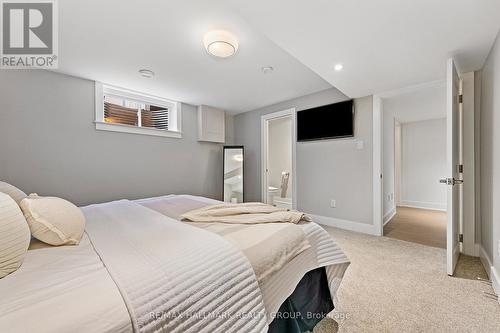 91 Shaughnessy Crescent, Ottawa, ON - Indoor Photo Showing Bedroom