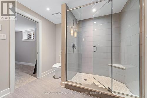 91 Shaughnessy Crescent, Ottawa, ON - Indoor Photo Showing Bathroom