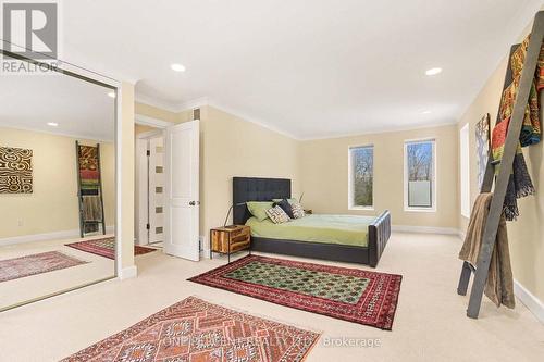 60 Pontiac Street, Ottawa, ON - Indoor