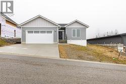 712 Mountain View Crescent  Creston, BC V0B 1G5