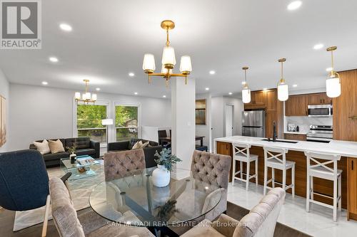 7209 Fayette Circle, Mississauga, ON - Indoor Photo Showing Dining Room
