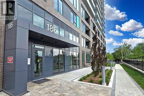 220 - 185 DEERFIELD ROAD  Newmarket, ON L2Y 0G7
