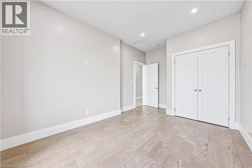 68 Vansitmart Avenue, Hamilton, ON - Indoor Photo Showing Other Room