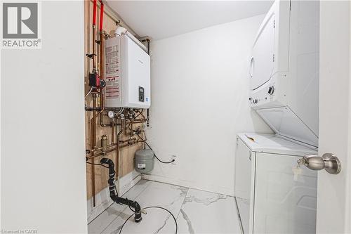 68 Vansitmart Avenue, Hamilton, ON - Indoor Photo Showing Laundry Room