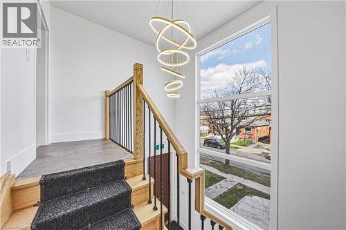 68 Vansitmart Avenue, Hamilton, ON - Indoor Photo Showing Other Room