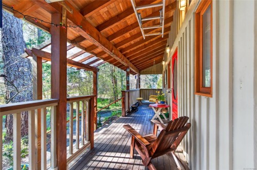 4394 Langton Rd, Campbell River, BC 