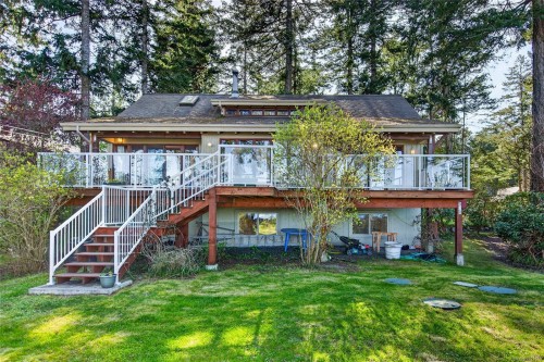 4394 Langton Rd, Campbell River, BC 