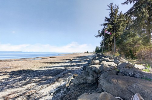 4394 Langton Rd, Campbell River, BC 