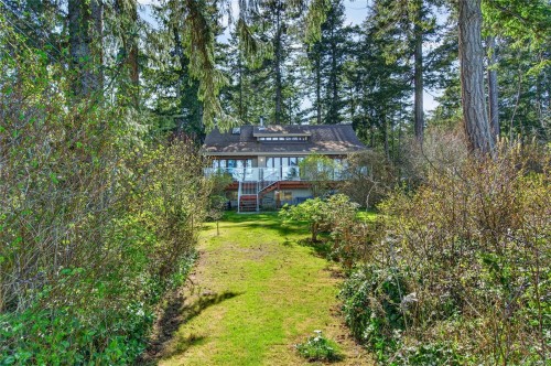 4394 Langton Rd, Campbell River, BC 