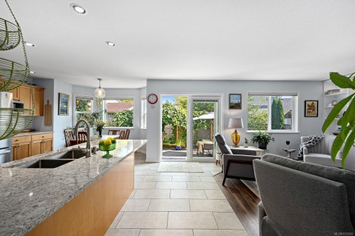 1952 Marten Ave, Comox, BC 