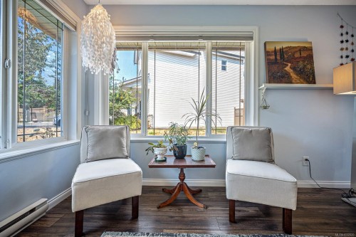 1952 Marten Ave, Comox, BC 