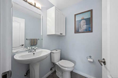 1952 Marten Ave, Comox, BC 