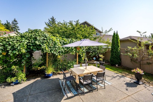 1952 Marten Ave, Comox, BC 