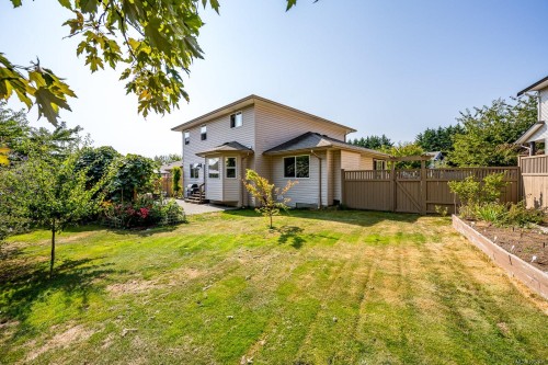 1952 Marten Ave, Comox, BC 