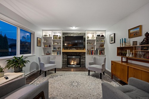 1952 Marten Ave, Comox, BC 