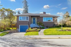 2201 Kinross Ave  Oak Bay, BC V8R 2N3