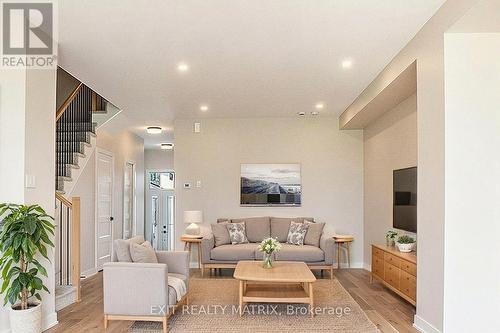 189 Carpe Street, Casselman, ON - Indoor Photo Showing Living Room