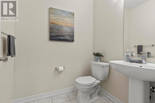 111 Sunflower Crescent, Thorold (Hurricane/Merrittville), ON - Indoor Photo Showing Bathroom